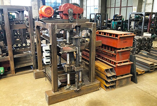 solid-block-making-machine-factory-4