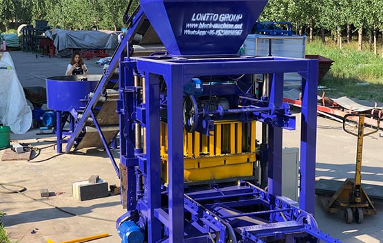 QT4-24 hollow block machine for sale in South Africa